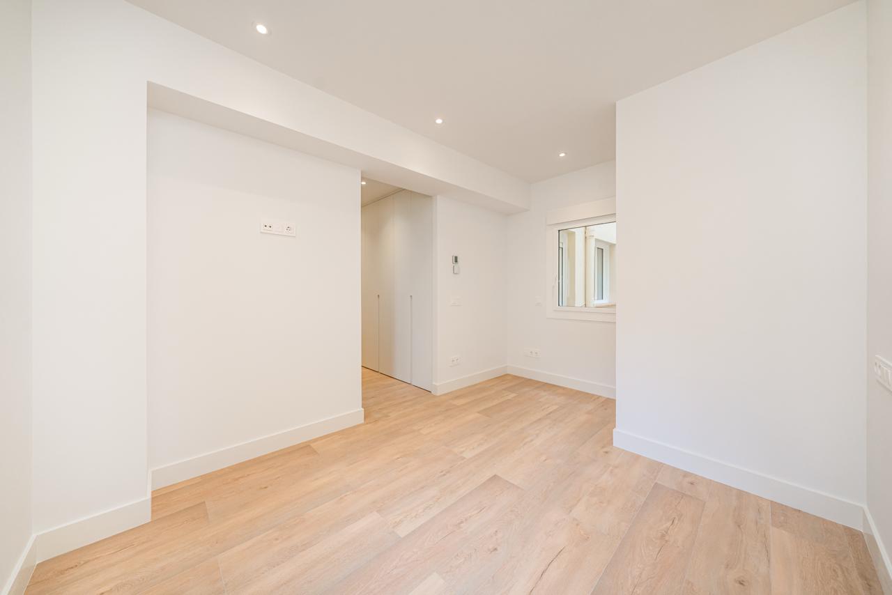 Reforma integral en García Paredes vista ancha