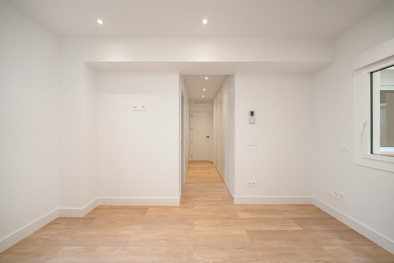 Reforma integral en García Paredes vista frontal