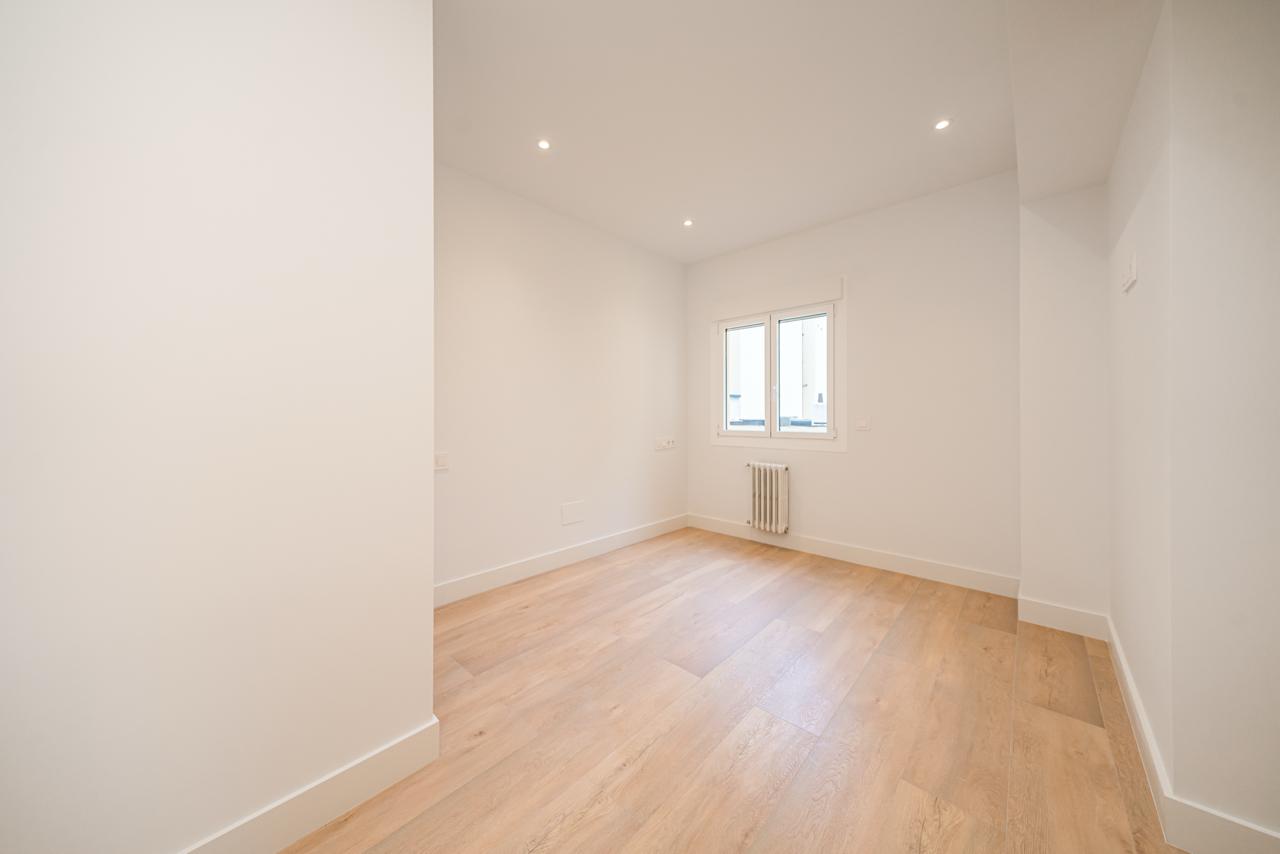 Reforma integral en García Paredes zona entre salones